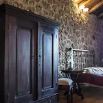 Theasis Suites-Ορεινή Φιλοξενία