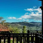 Guest house Theasis Suites-Ορεινή Φιλοξενία