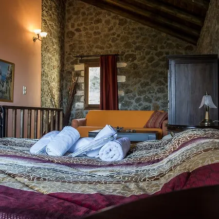 Gasthof Theasis Suites-Ορεινή Φιλοξενία 4*