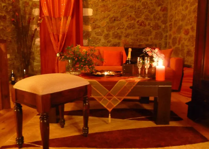 Theasis Suites-ορεινή φιλοξενία Maison d'hôtes Kato Sinikia Trikalon