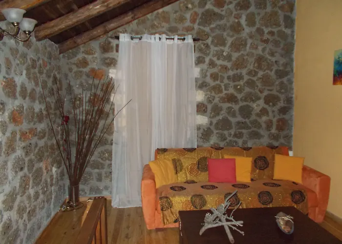 Theasis Suites-ορεινή φιλοξενία 4* Kato Sinikia Trikalon