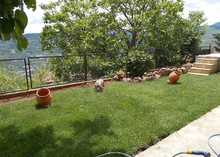 Maison d'hôtes Theasis Suites-ορεινή φιλοξενία Kato Sinikia Trikalon