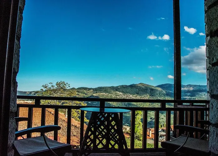 Pensjonat Theasis Suites-ορεινή φιλοξενία Kato Sinikia Trikalon