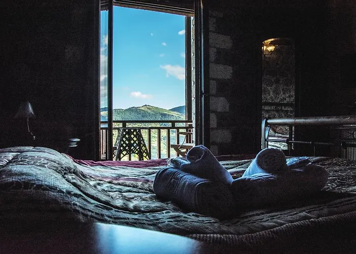 Pensjonat Theasis Suites-ορεινή φιλοξενία