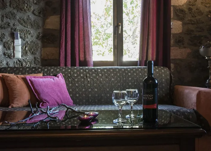 Pensjonat Theasis Suites-ορεινή φιλοξενία Kato Sinikia Trikalon