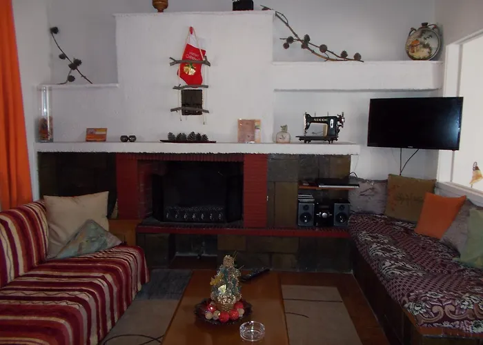 Theasis Suites-ορεινή φιλοξενία Kato Sinikia Trikalon